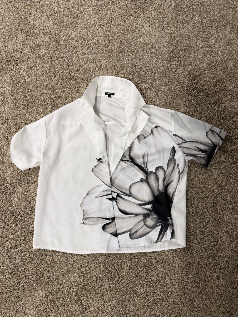 Express Silky White Short-Sleeve Blouse with Black Floral Print